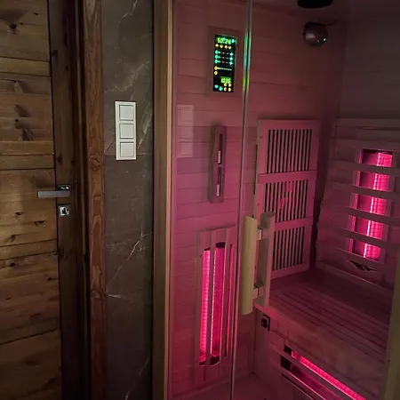 Marmot Mountain So Saunou A Hydromasaznou Vanou